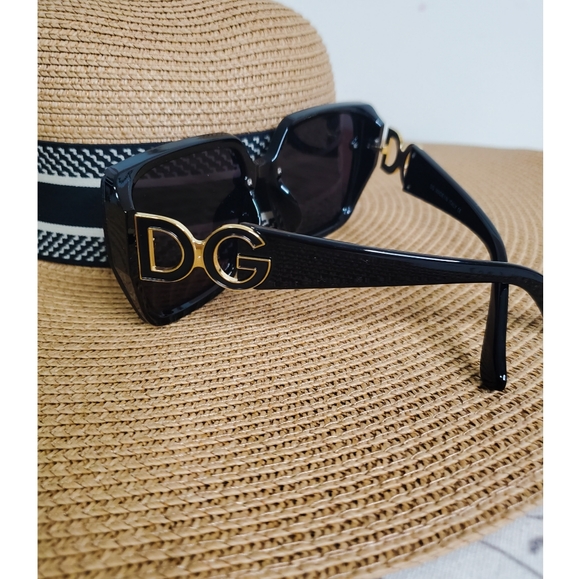 DG sunglasses  🕶 - Picture 3 of 6